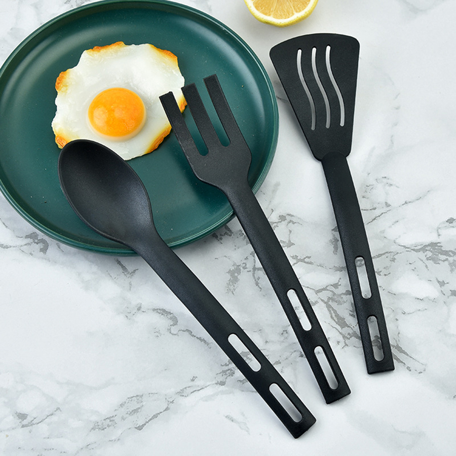 Ustensiles de cuisine en Nylon - Camping Cooking Essentials avis et prix