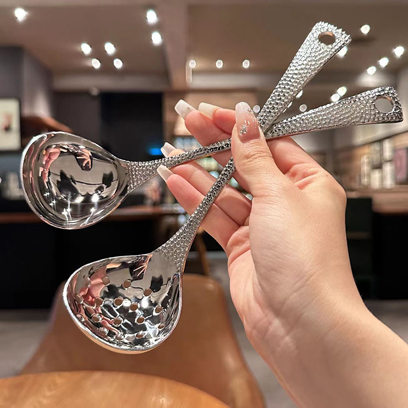 Louche à soupe en acier inoxyd - Camping Cooking Essentials avis et prix
